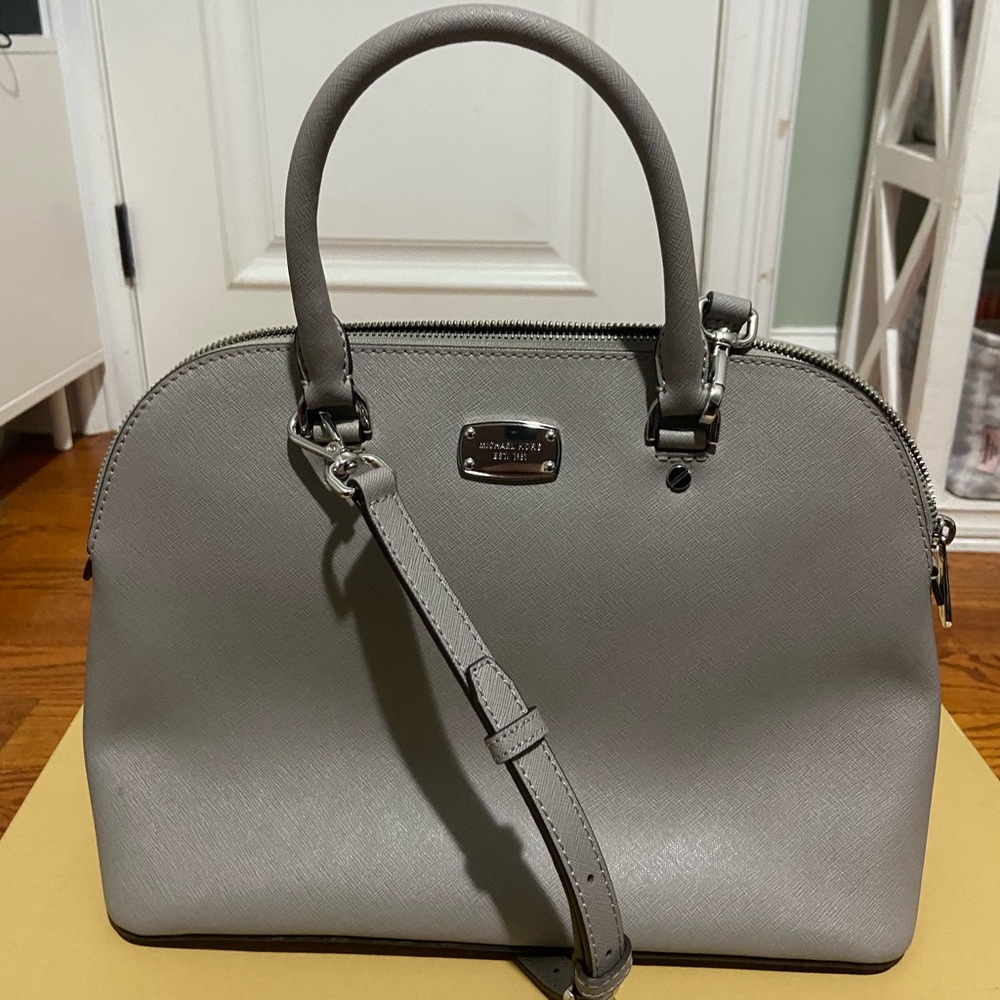 Michael Kors Cindy Dome Bag - Picture 7 of 8